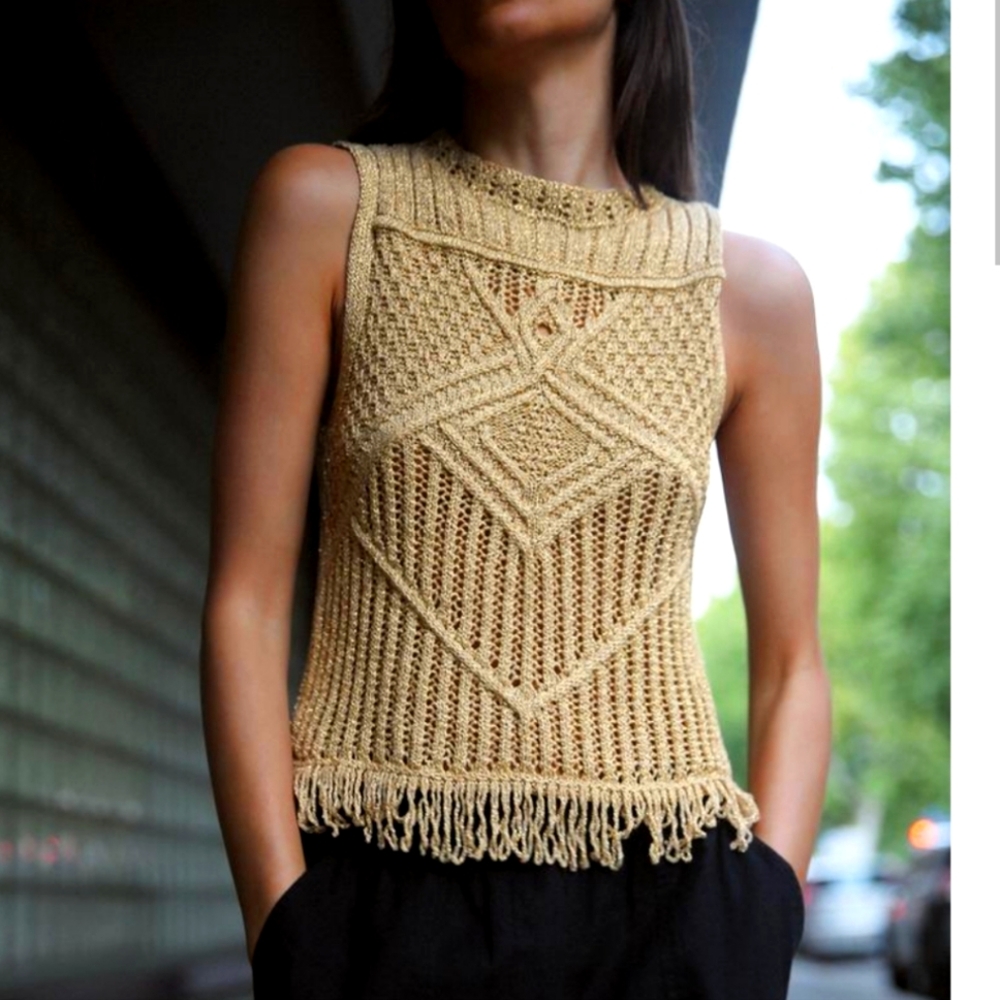 NWT ZARA GOLDEN METALLIC THREAD FRINGED KNIT TOP